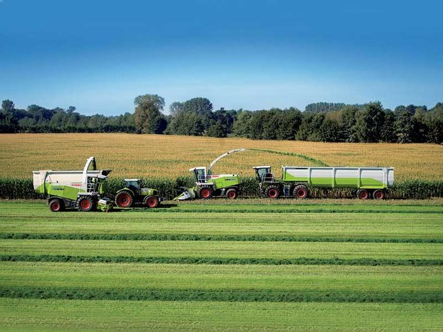 克拉斯收割机装配高音气喇叭