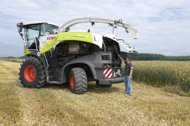 克拉斯JAGUAR800系列青贮机简介