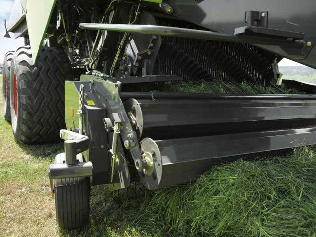 克拉斯VARIANT480带式圆捆打包机原理动画