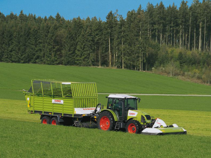 克拉斯TALOS130小型拖拉机