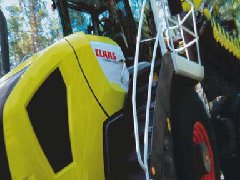 克拉斯XERION系列拖拉机宣传片