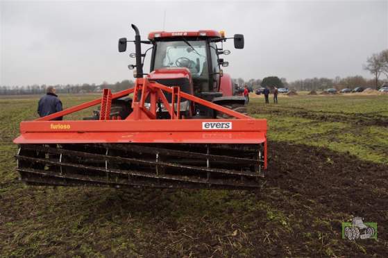 Evers公司Orlov系列整地设备对比演示