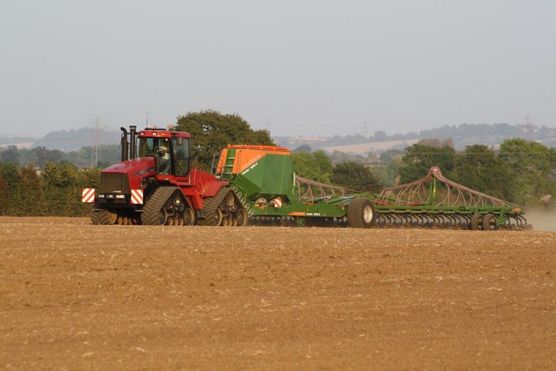 阿玛松Condor系列气吹式条播机