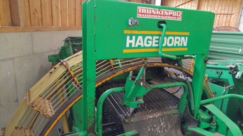 HAGEDORN公司小型马铃薯收获机