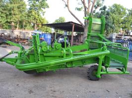 Siddharth公司马铃薯收获机