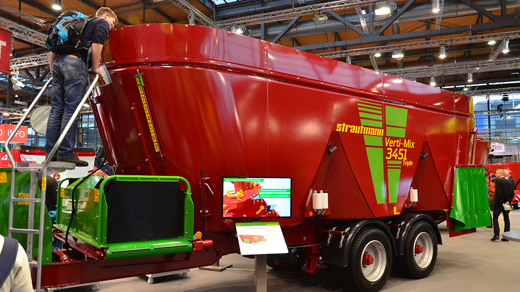 斯特劳曼Verti-Mix1251牵引式饲料搅拌机