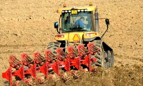 拖拉机配套农机具的连接及调整方法