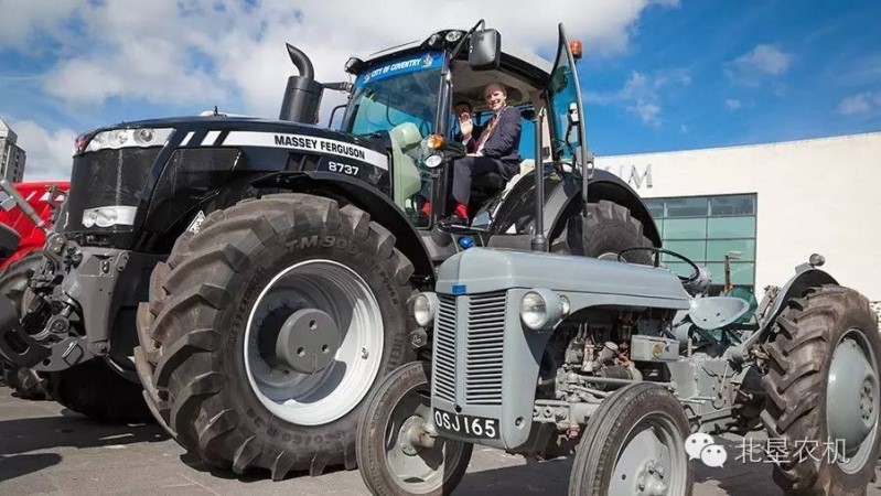新旧70台拖拉机共庆麦赛福格森品牌70周年