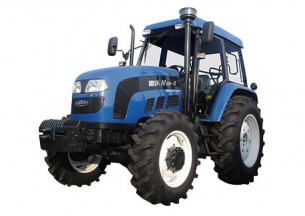 雷沃拖拉机照片