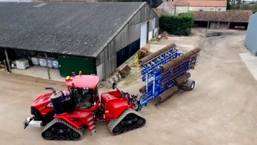 凯斯四履带折腰转向拖拉机