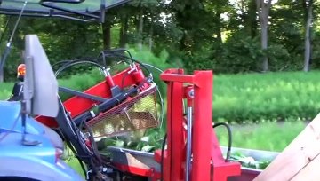 牵引式茴香收获机