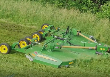 圆盘割草粉碎机