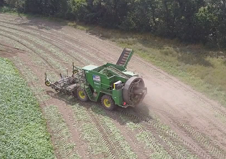 自走黄瓜收获机