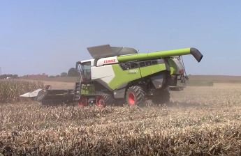 自走式履带谷物收获机