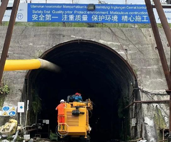 印尼佳蒂格德水电站最后控制性工程—1#引水洞