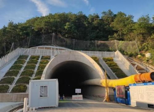 杭衢铁路最后控制性工程—外塘畈隧道