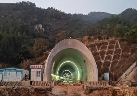 珠肇高铁抢险工程—大顶隧道