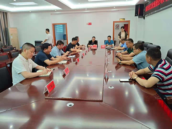 贵州省铜仁市崔永龙县长等人莅临沿河县项目考察