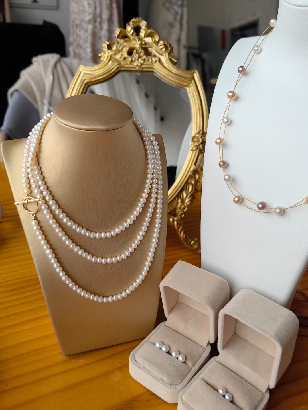 Cloud Zoom small image