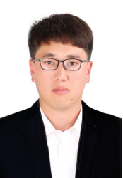 何鹏
