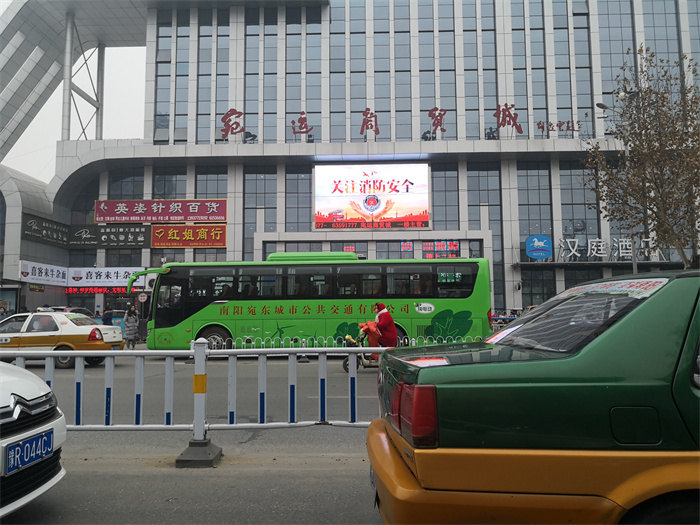 Cloud Zoom small image