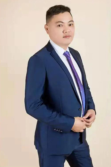 王富生