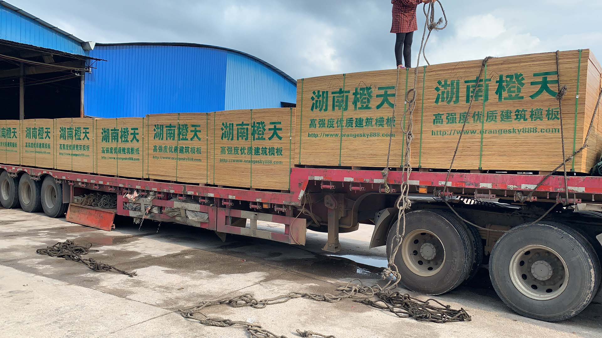 卖板材的经销商要想做强做大，这三点必不可少！