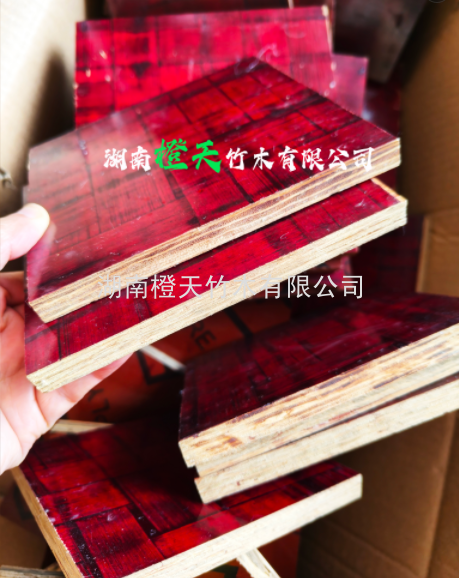 10mm还是12mm？房建工程竹胶板厚度选择的力学与经济考量