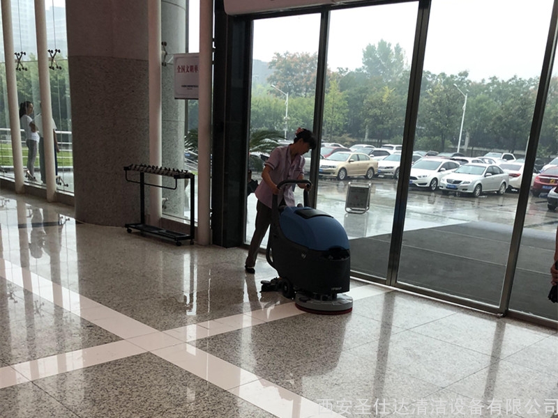 FIMAP飞默普洗地机IMX在西安某发动机厂使用