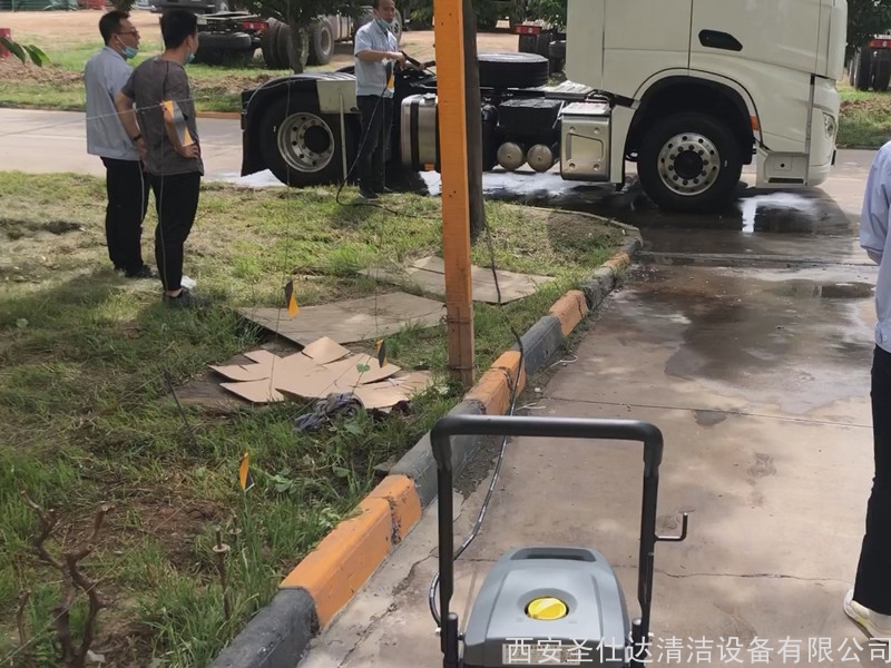 karcher卡赫高压清洗机HD6/15-4西安某汽车厂运用