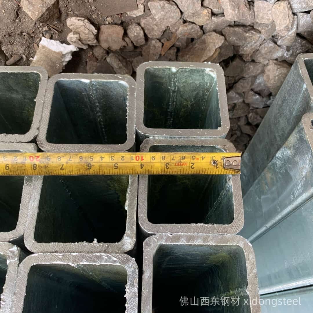 100*100*4.75方管实物图片