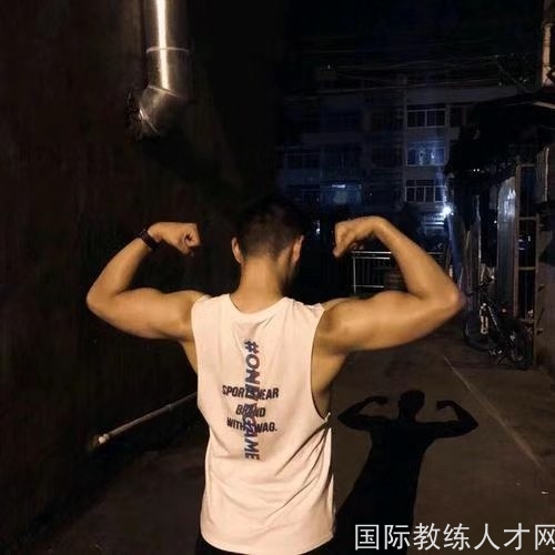 健身教练-蔡圳鸿