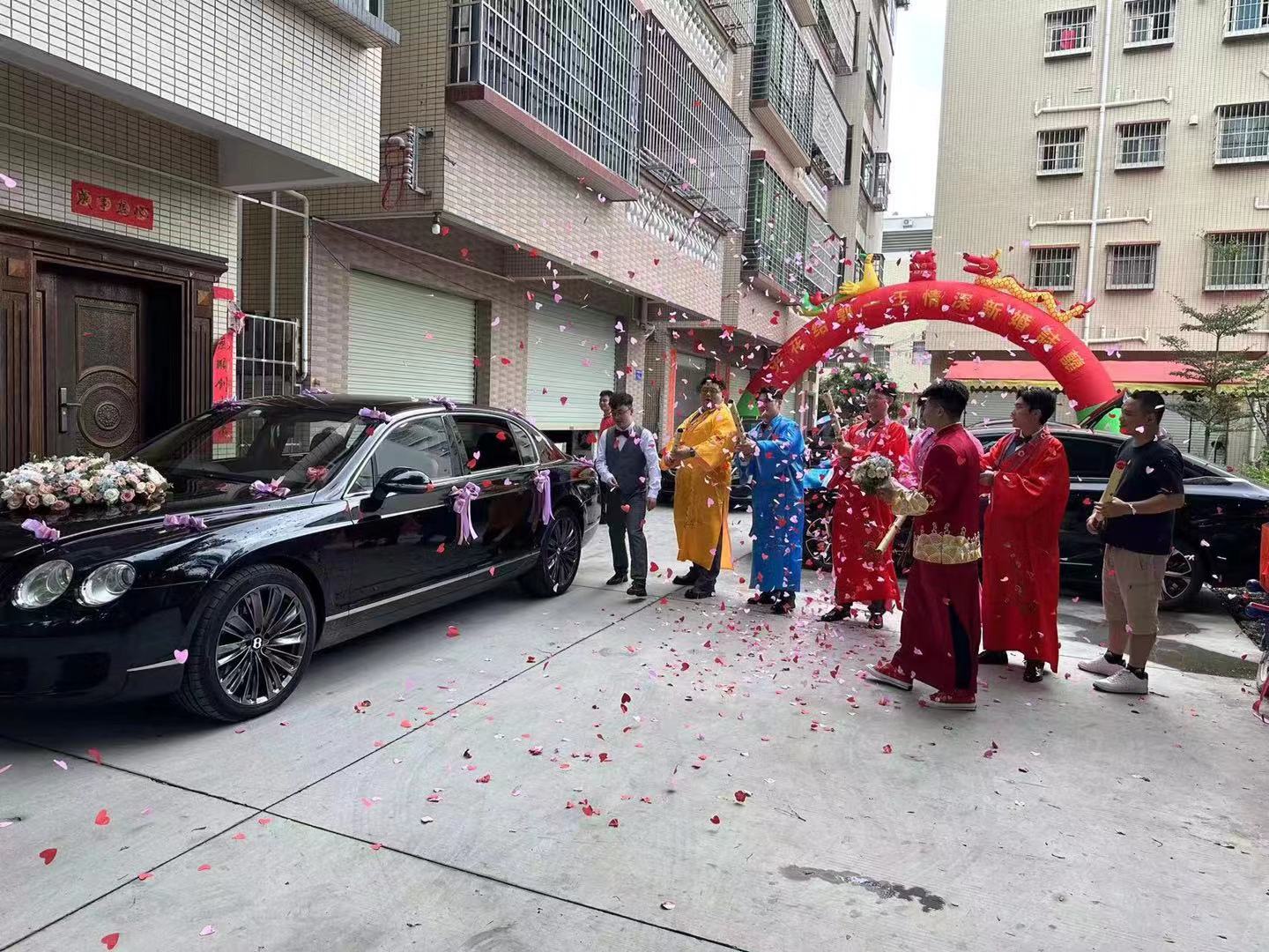 婚车