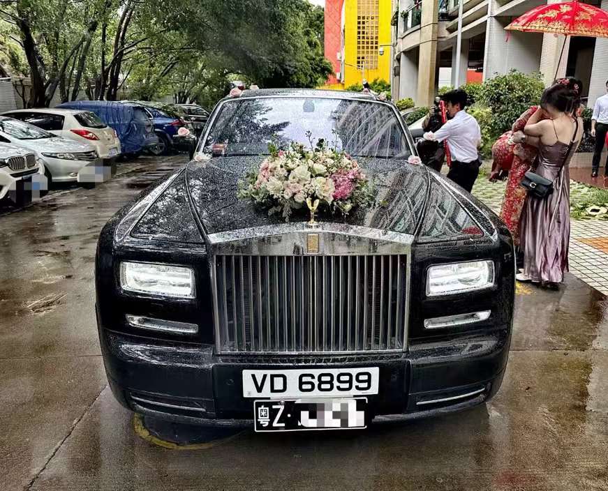 婚车