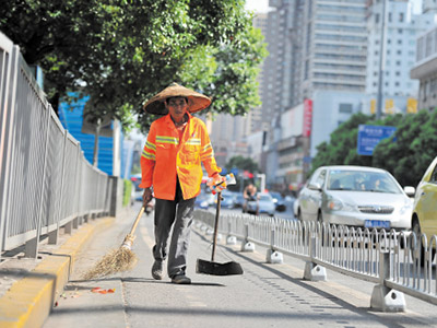 《劳动合同法》第三十条深度解读：工资支付义务与合规指南 
